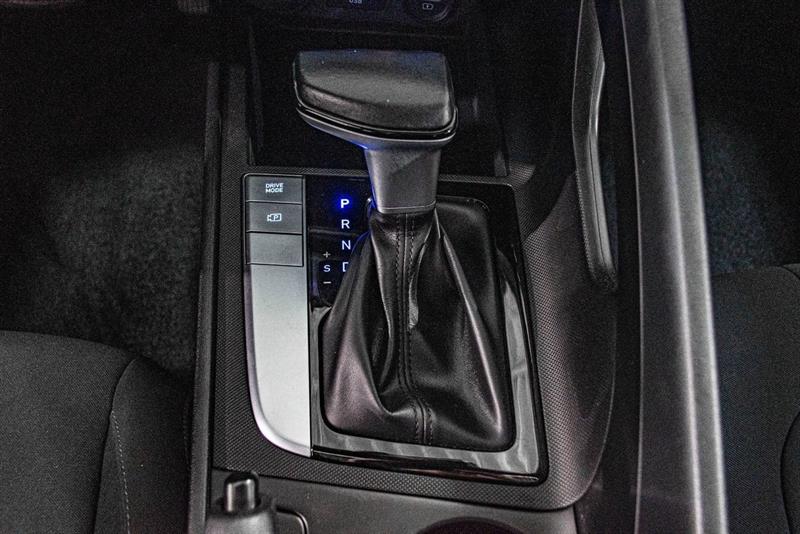 hyundai Elantra 2021 - 33