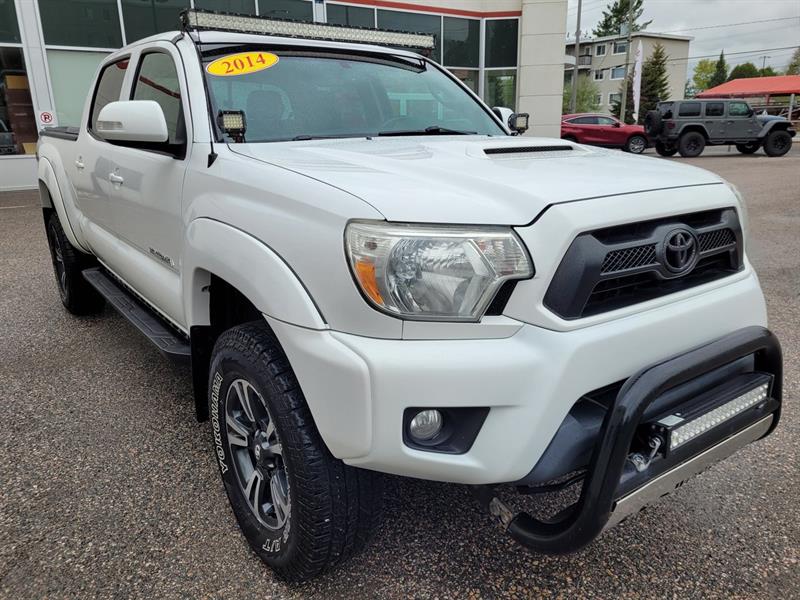 Toyota Tacoma 3