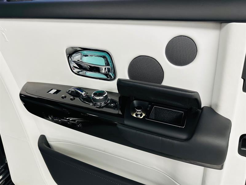 Rolls Royce Phantom 24