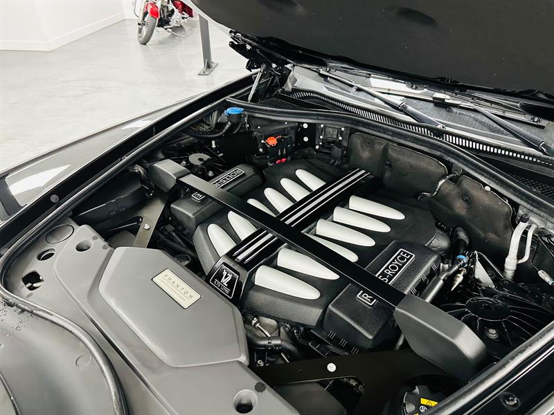 Rolls Royce Phantom 32