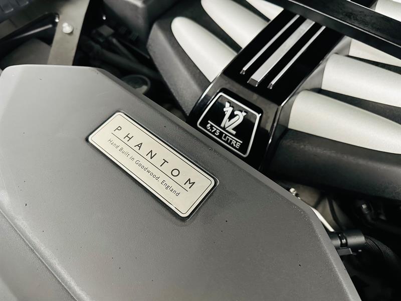 Rolls Royce Phantom 37