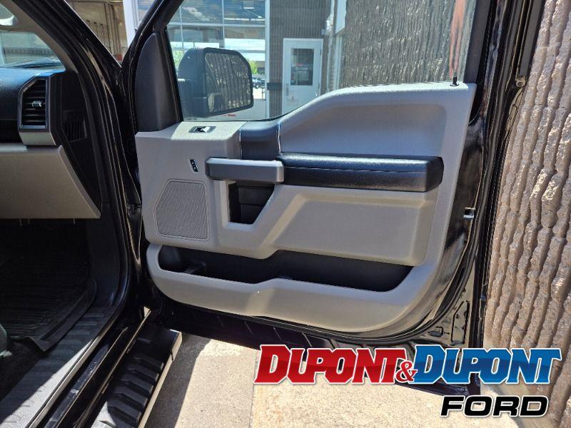 Ford F-150 31