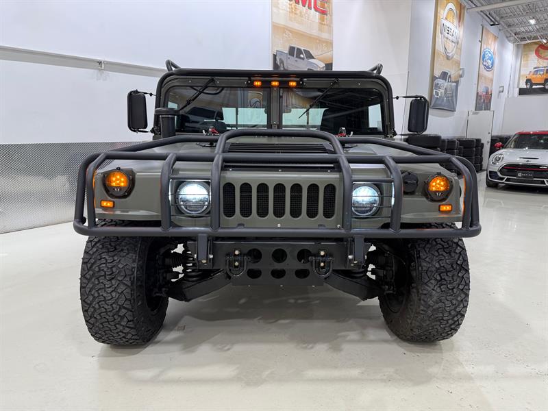 AM General Hummer 8