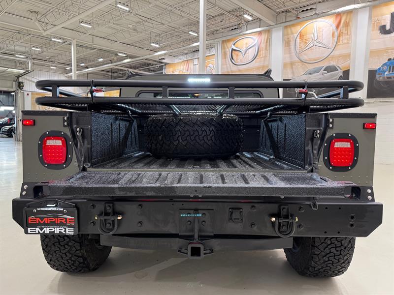 AM General Hummer 11