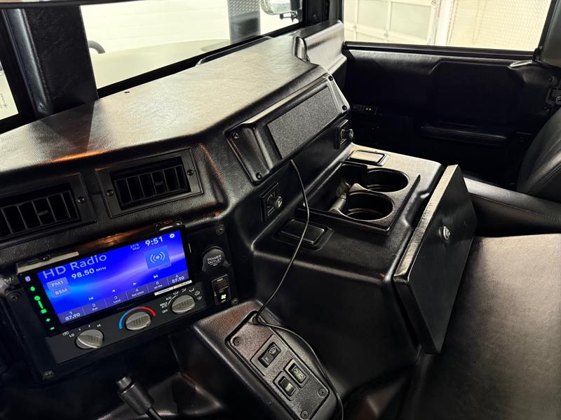 AM General Hummer 22