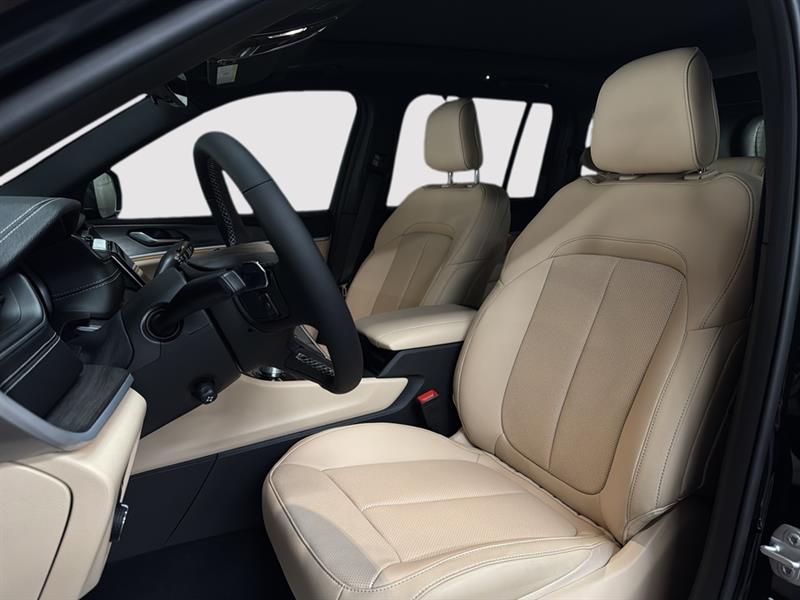 jeep Grand Cherokee 2025 - 11