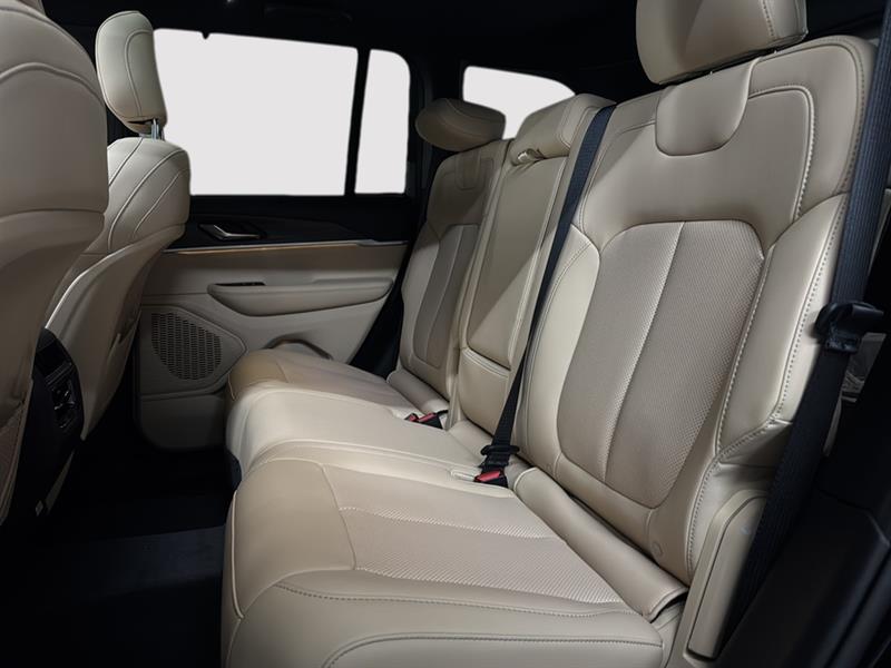 jeep Grand Cherokee 2025 - 29