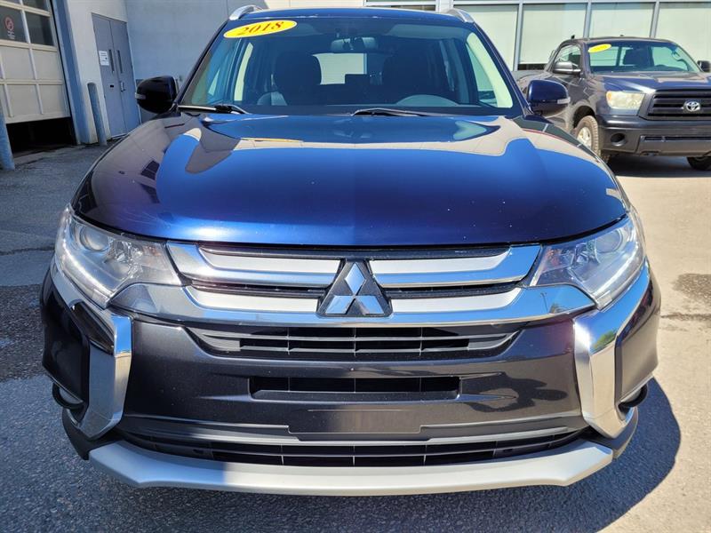 Mitsubishi Outlander 2