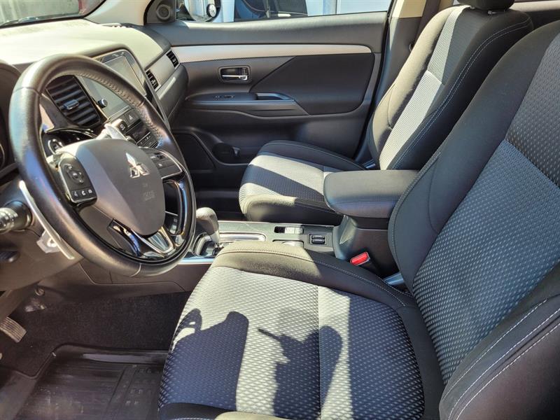 Mitsubishi Outlander 10