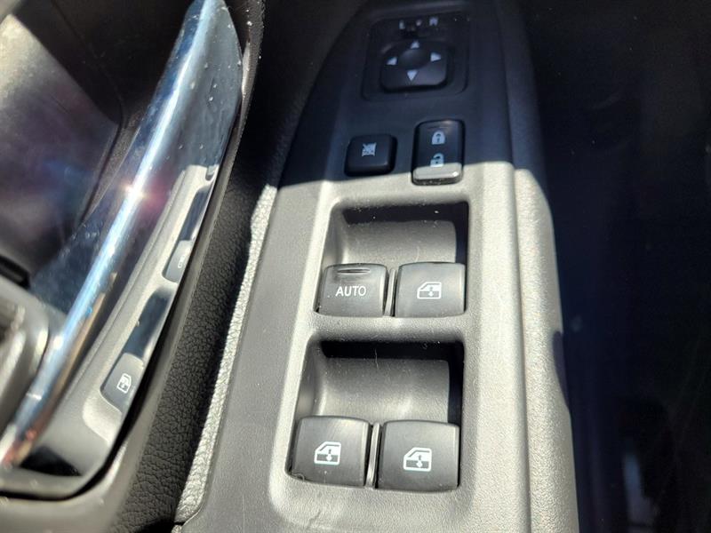 Mitsubishi Outlander 14