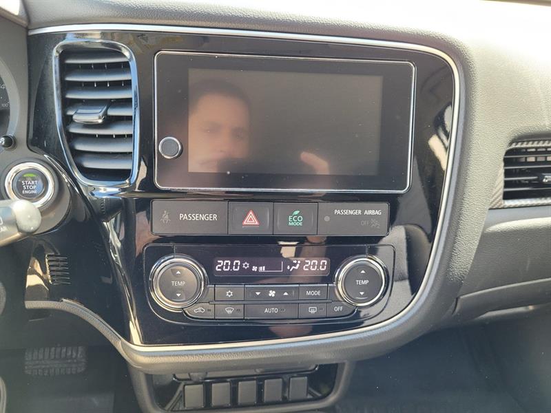 Mitsubishi Outlander 16