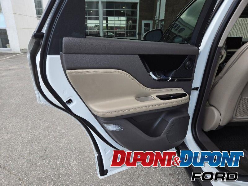 Lincoln Corsair 15