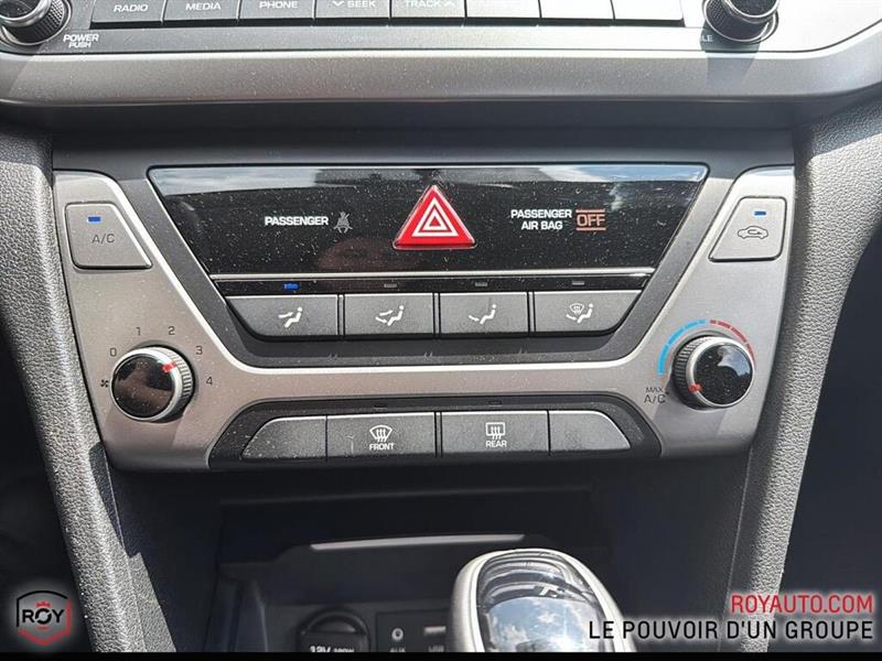 hyundai Elantra 2018 - 17