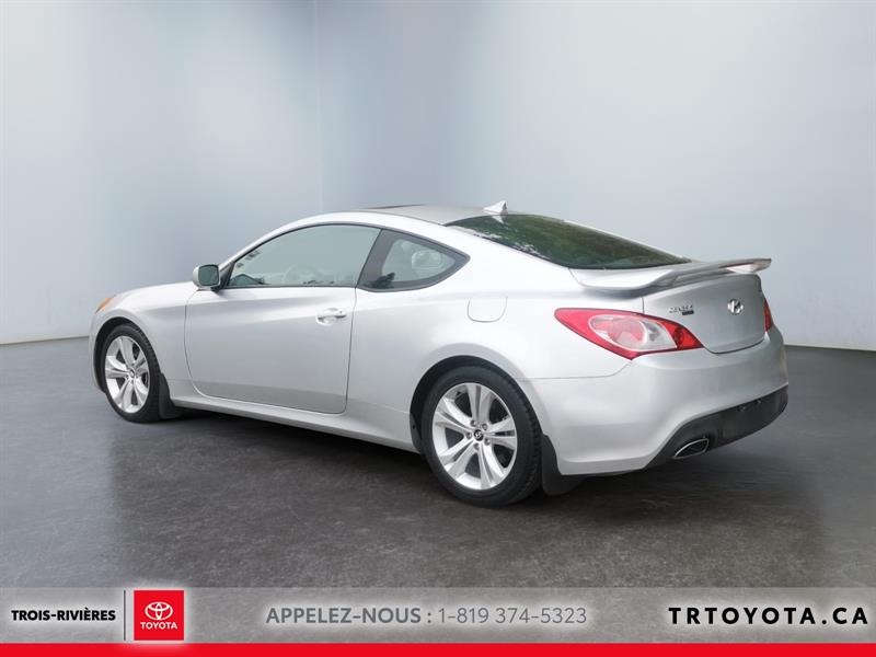 hyundai Genesis 2010 - 4