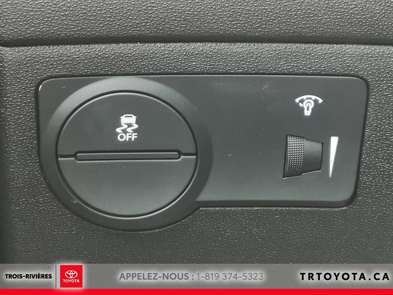 hyundai Genesis 2010 - 17