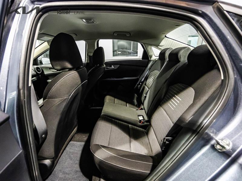 2020 Kia Forte - Image 13