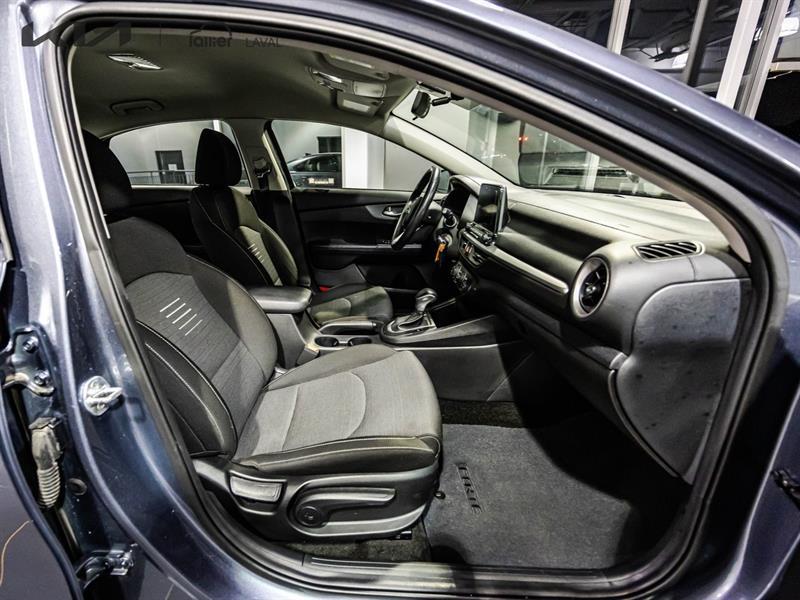 2020 Kia Forte - Image 17