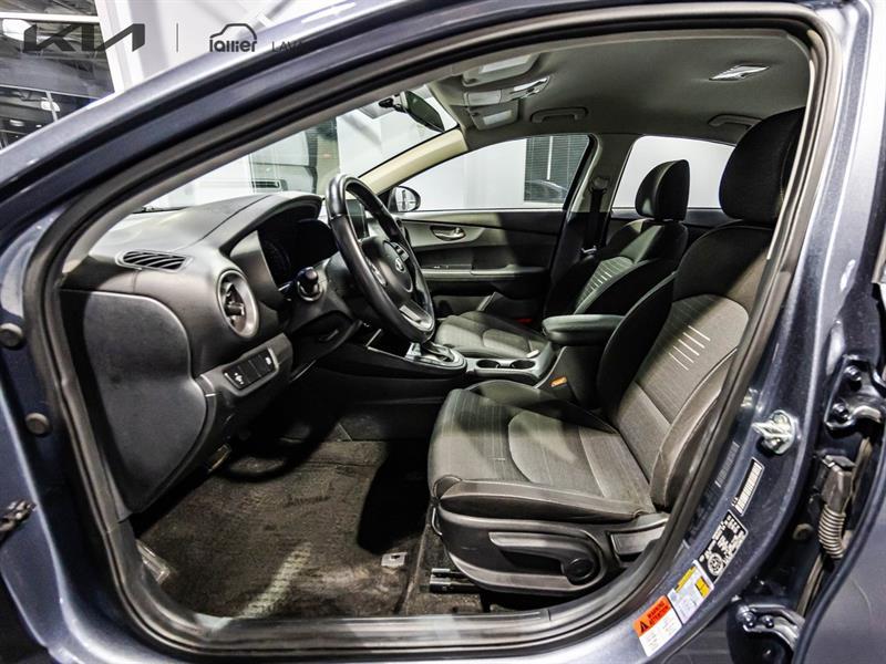 2020 Kia Forte - Image 18