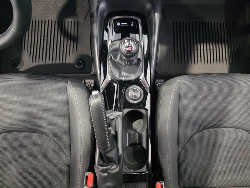 toyota GR Corolla 2024 - 18