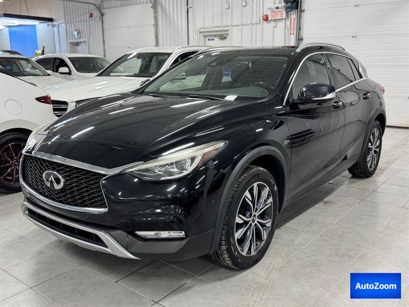 2017 Infiniti QX30