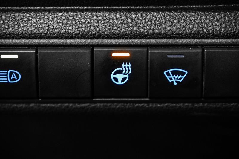 2020 Toyota Corolla - Image 20