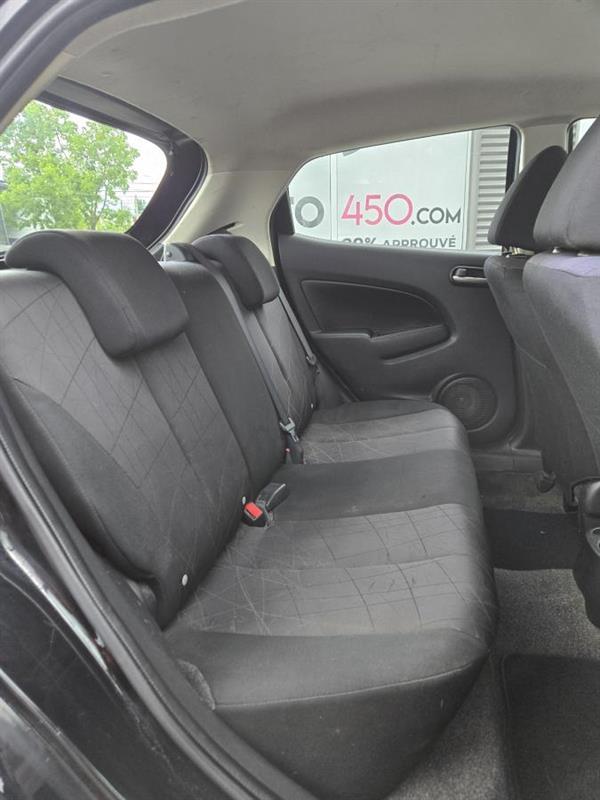 2013 Mazda Mazda2 - Image 11