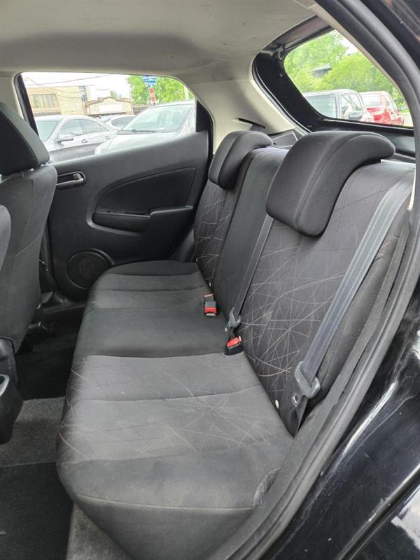 2013 Mazda Mazda2 - Image 12