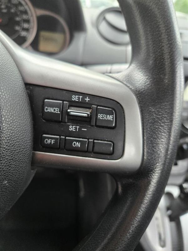 2013 Mazda Mazda2 - Image 18