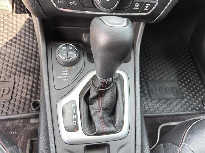 jeep Cherokee 2018 - 15