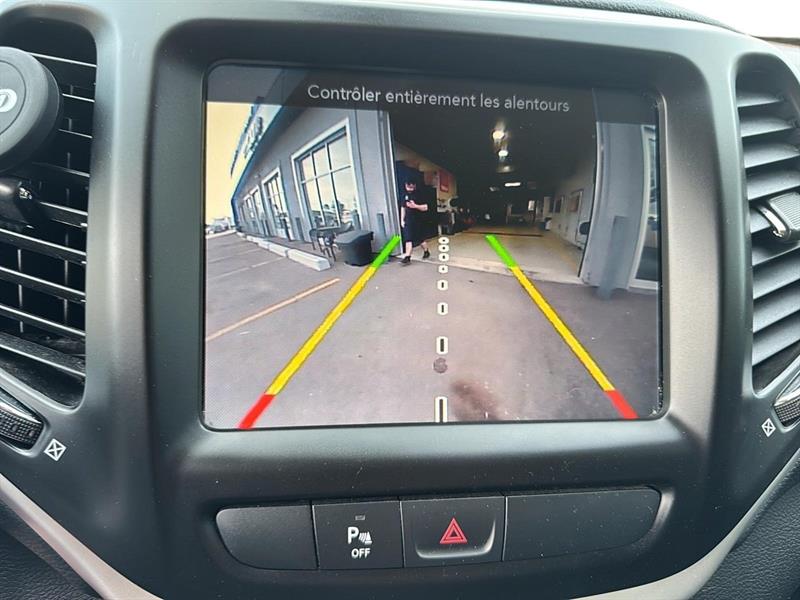 jeep Cherokee 2018 - 17