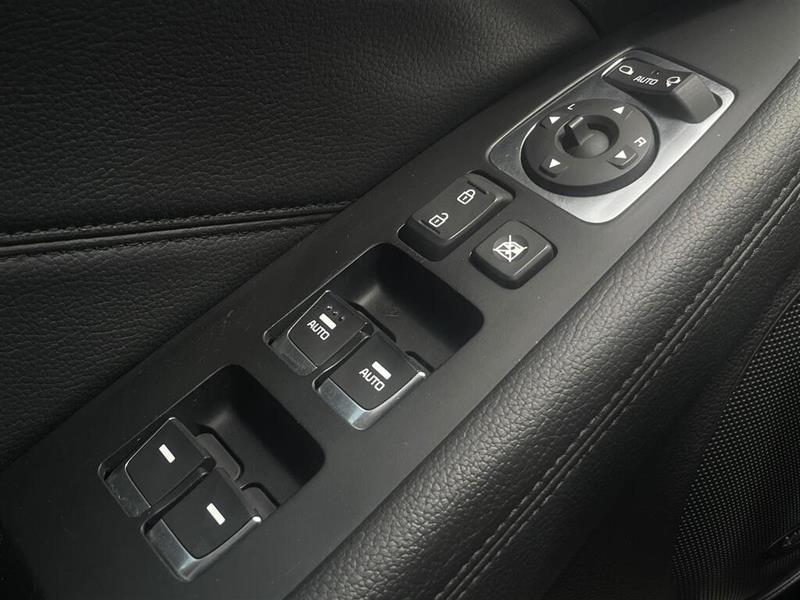 kia Cadenza 2016 - 21