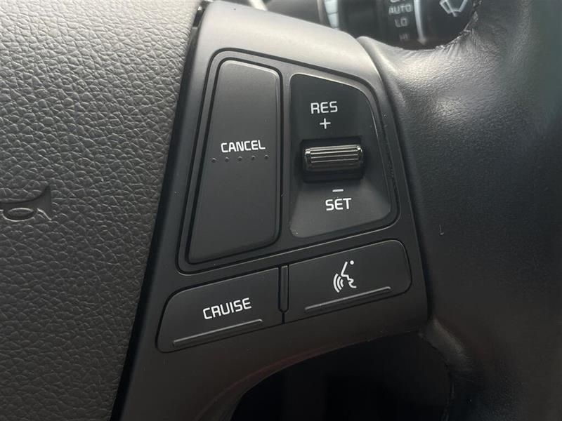 kia Cadenza 2016 - 23