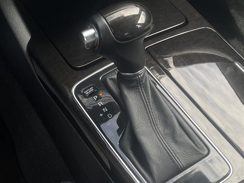 kia Cadenza 2016 - 27