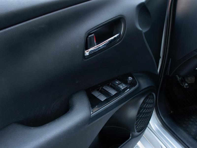 toyota Prius 2020 - 12