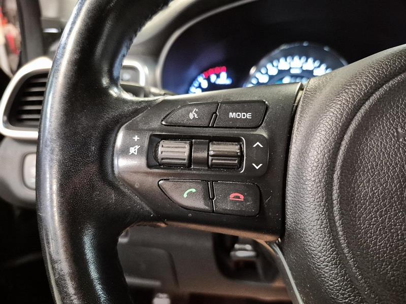 kia Sorento 2017 - 24