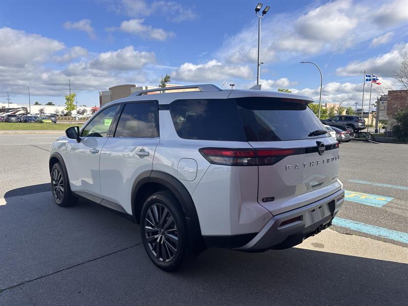 nissan Pathfinder 2022 - 8