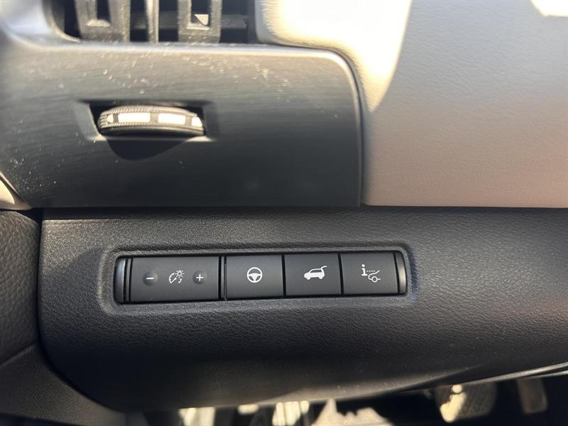 nissan Pathfinder 2022 - 15