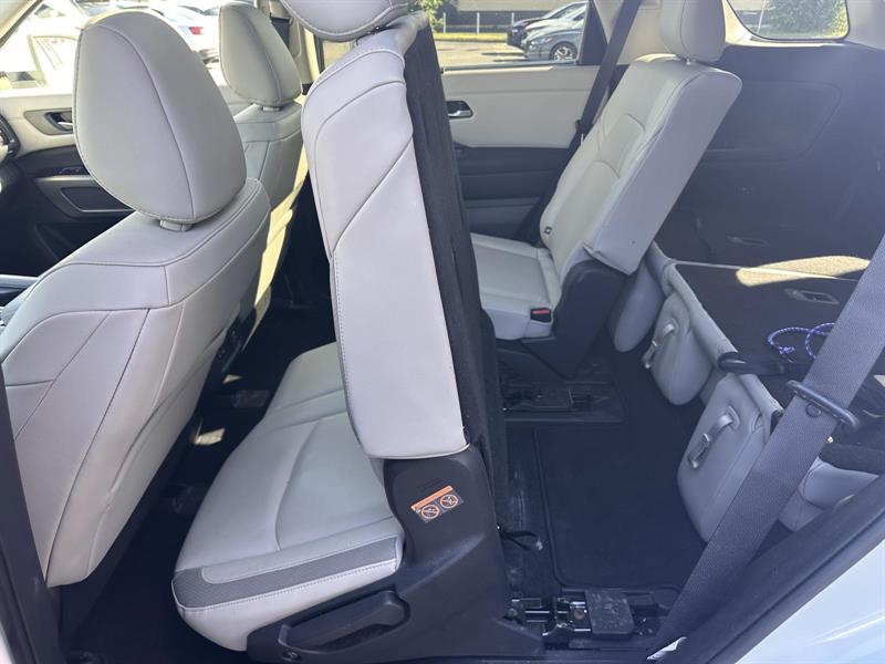 nissan Pathfinder 2022 - 29