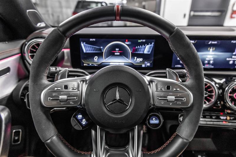 mercedes-benz CLA45 AMG 2022 - 25
