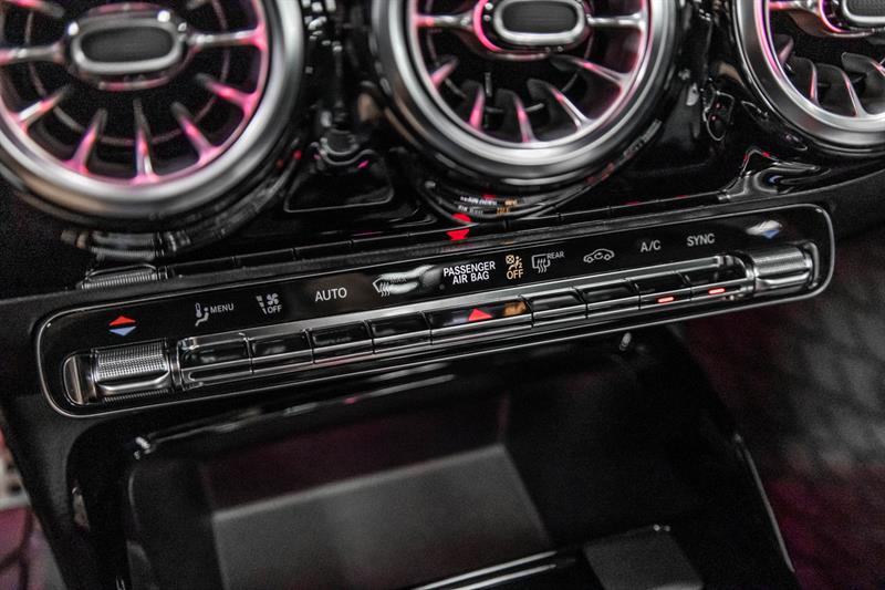 mercedes-benz CLA45 AMG 2022 - 34