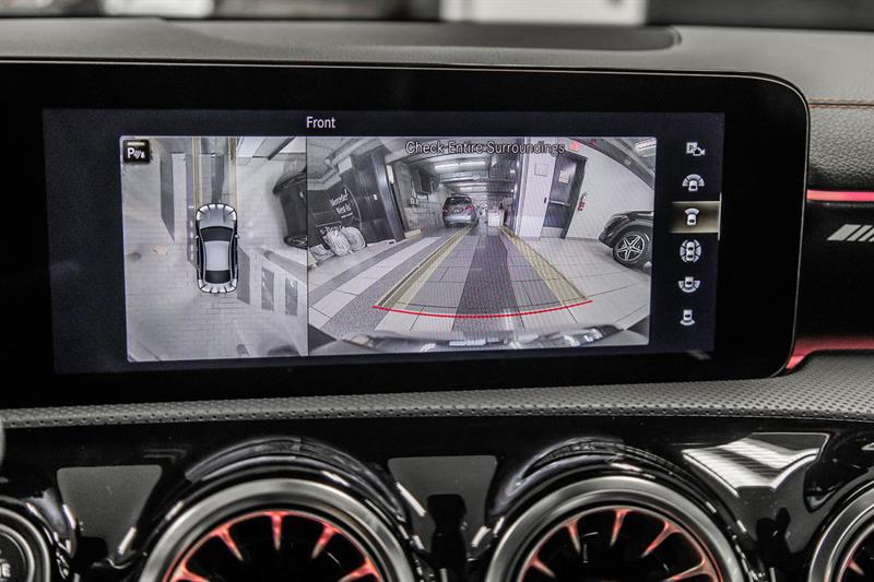 mercedes-benz CLA45 AMG 2022 - 38