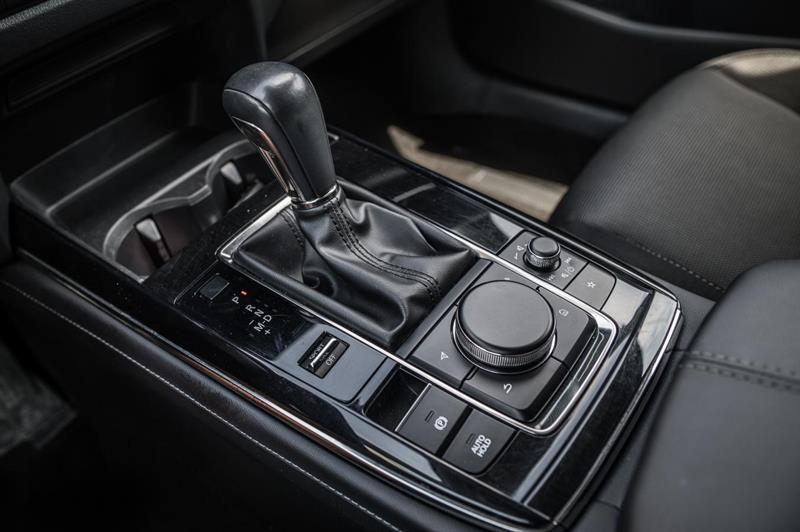 mazda CX-30 2023 - 24