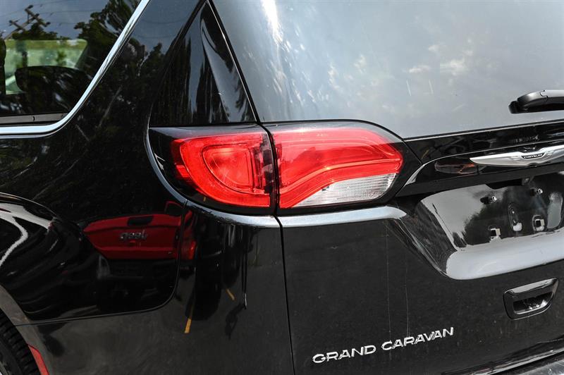 2023 Chrysler Grand Caravan - Image 27