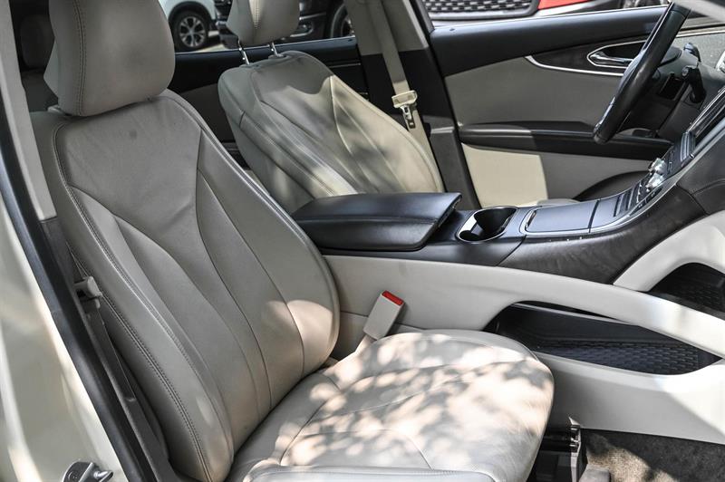 2018 Lincoln MKX - Image 10