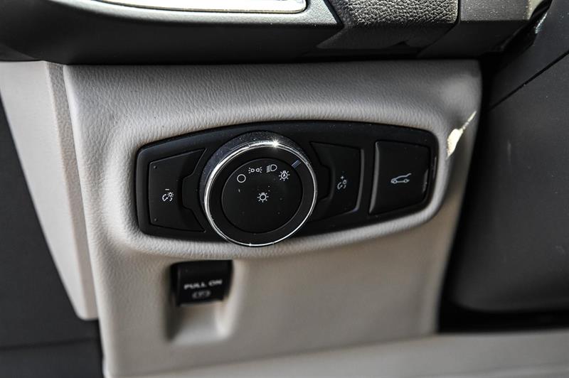 2018 Lincoln MKX - Image 16