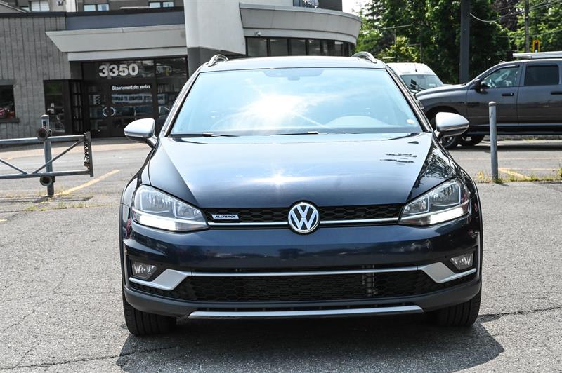 2018 Volkswagen Golf - Image 2