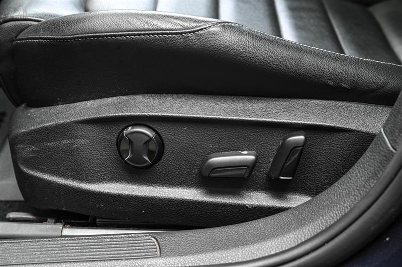 2018 Volkswagen Golf - Image 11