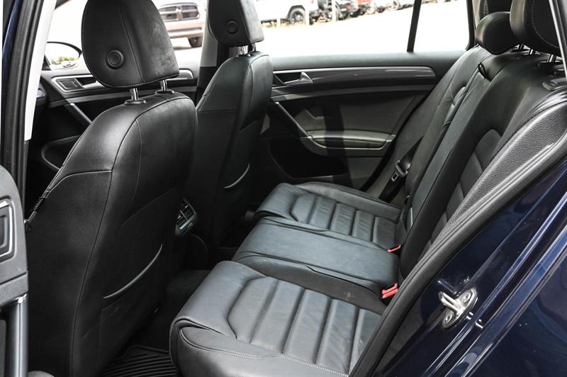 2018 Volkswagen Golf - Image 12