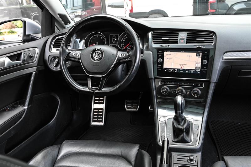 2018 Volkswagen Golf - Image 13