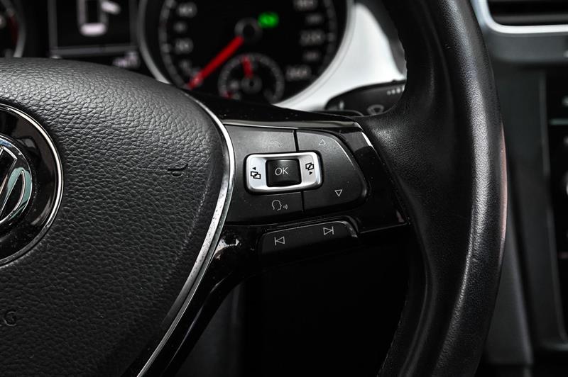 2018 Volkswagen Golf - Image 18
